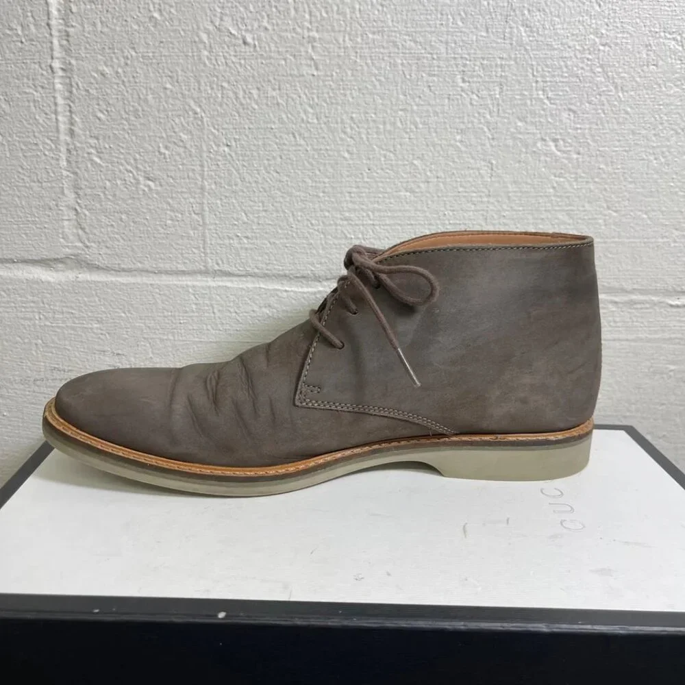 Clarks Artisan Atticus Limit Chukka Boots 16501 Brown Nubuck Lace up Men's 10 US